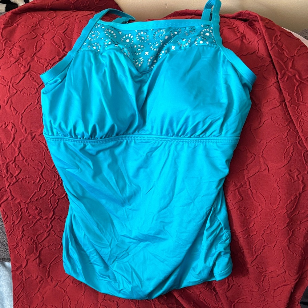 24th & Ocean Turquoise Swim Top XL ⭐️